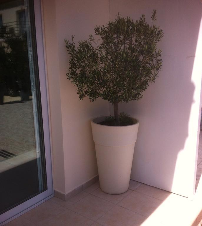 Estia Luxury Maisonette Paphos Værelse billede